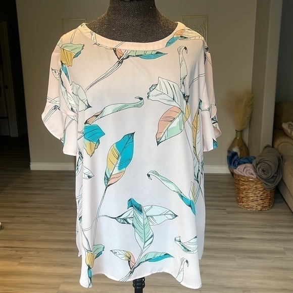 Van Heusen Tops - Van Heusen Flowy Leaf Design Office Dressy Top Blouse XL